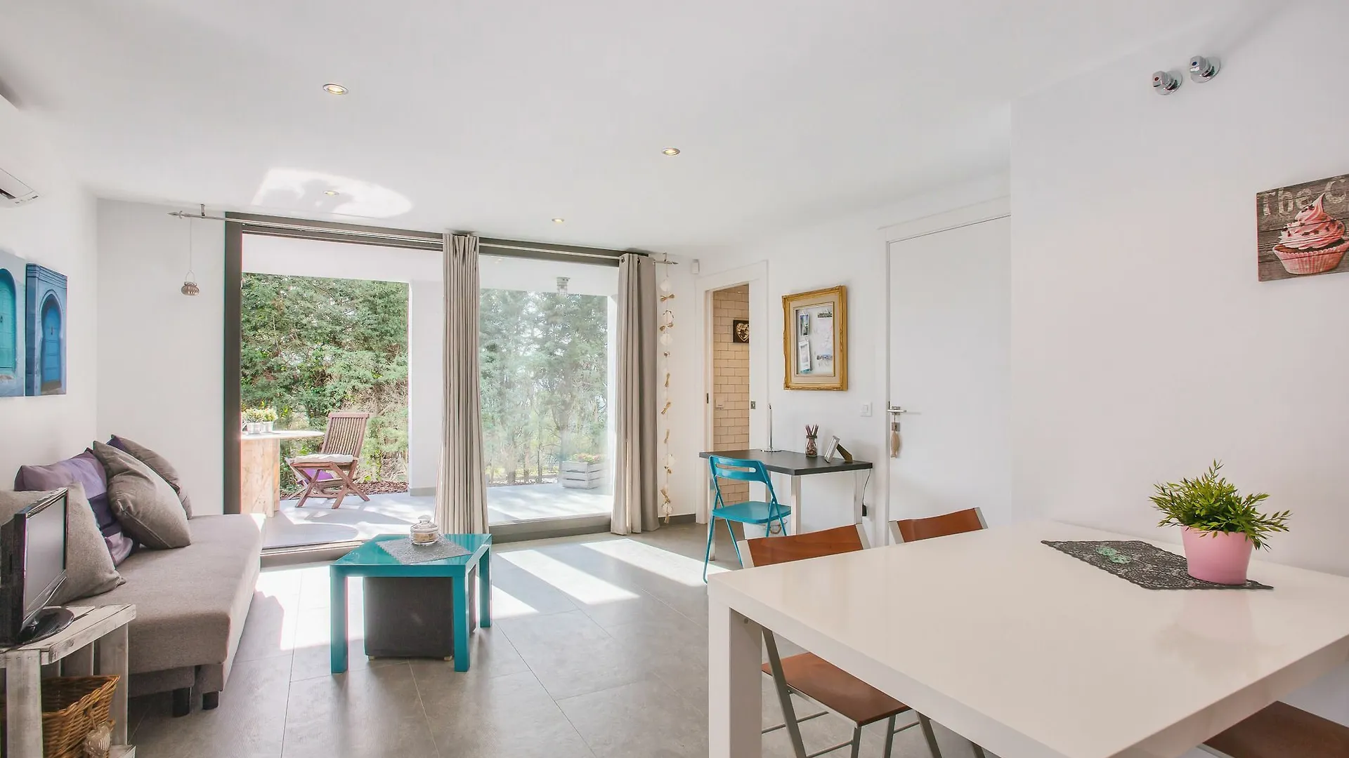 Flateli Montjuic Appartement Gerona Spanje