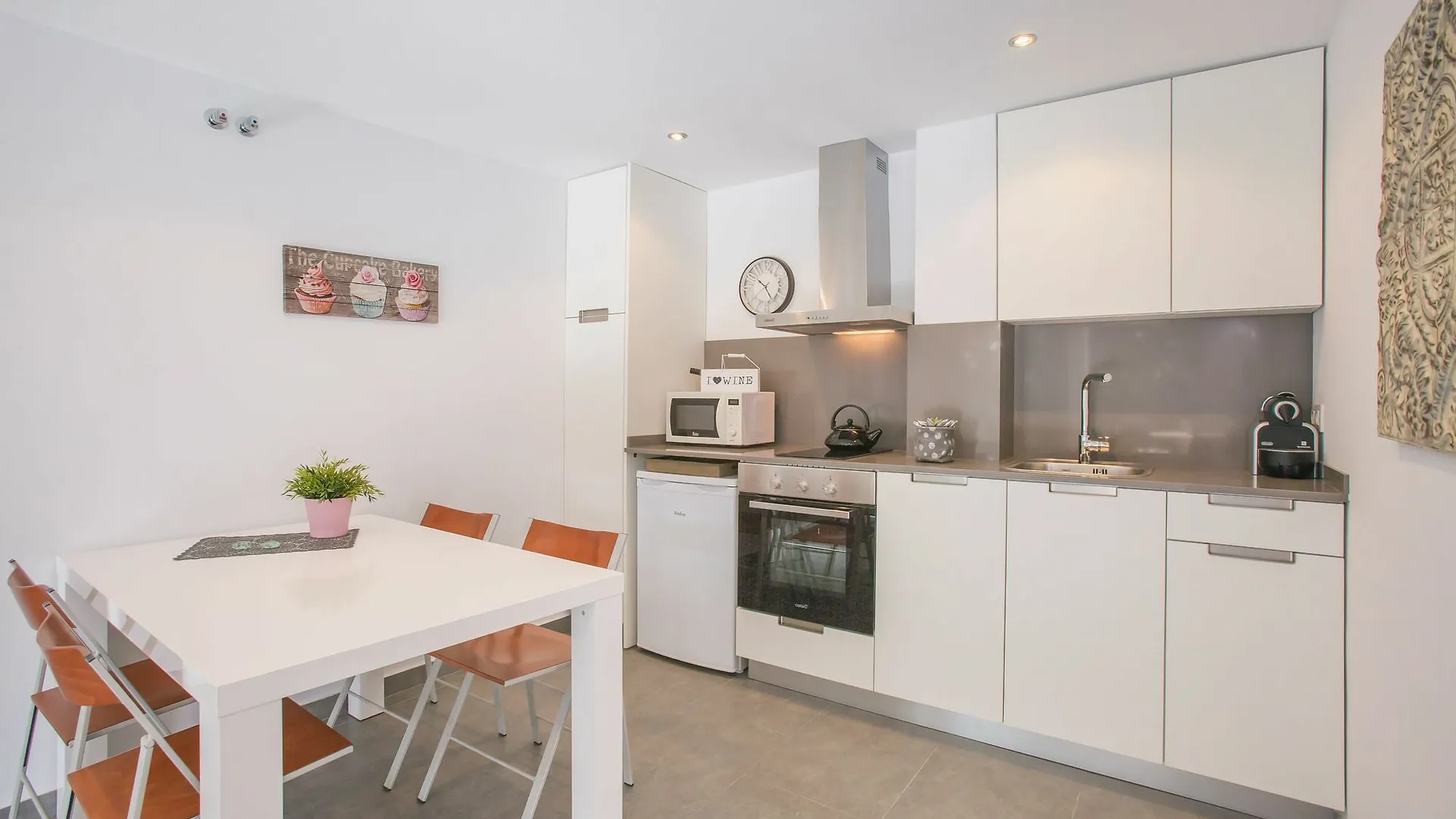 Flateli Montjuic Appartement Gerona 0*,  Spanje